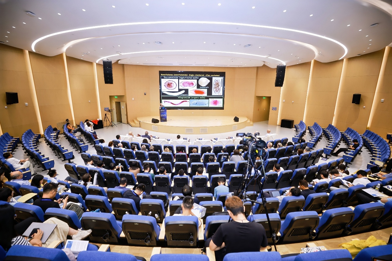 第三屆全球海斗深淵生物地質(zhì)環(huán)境國際會議召開